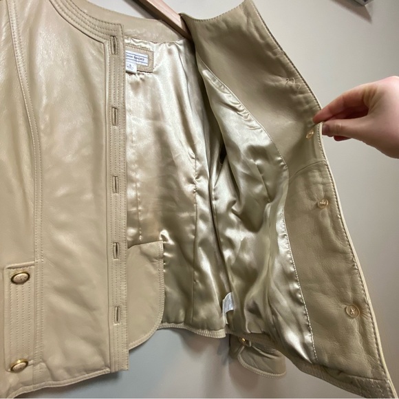 St. John Sport Leather Jacket in Tan / Cream Size Small - Picture 14 of 15
